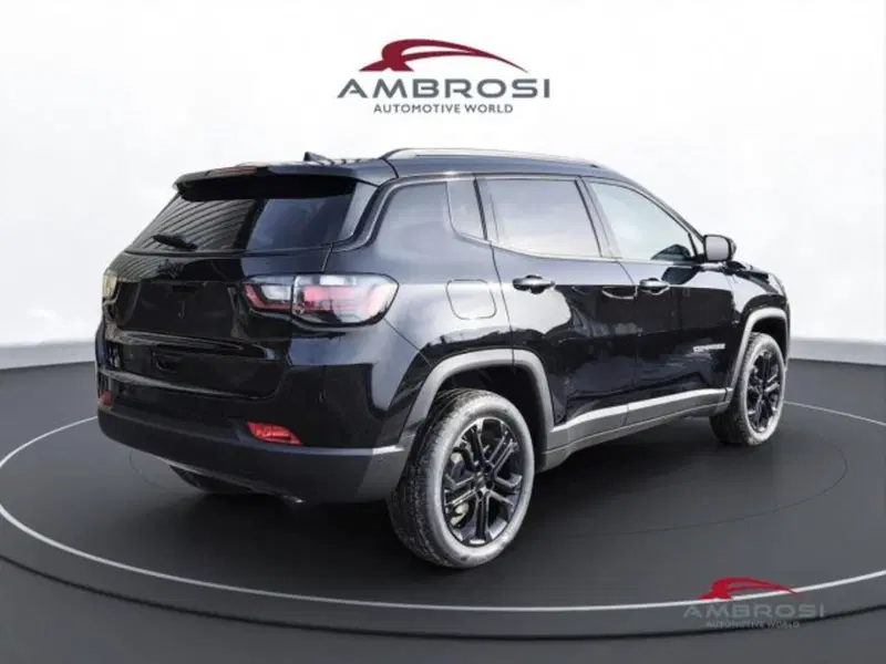 Jeep Compass nuova a Perugia (3)