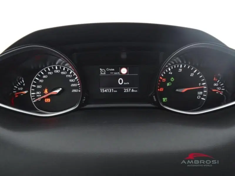 Peugeot 308 SW usata a Perugia