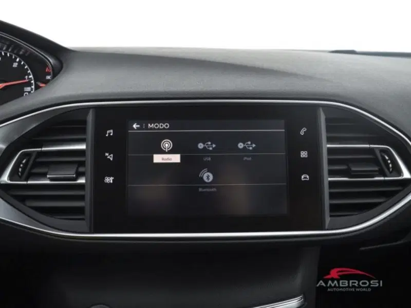 Peugeot 308 SW usata a Perugia (3)