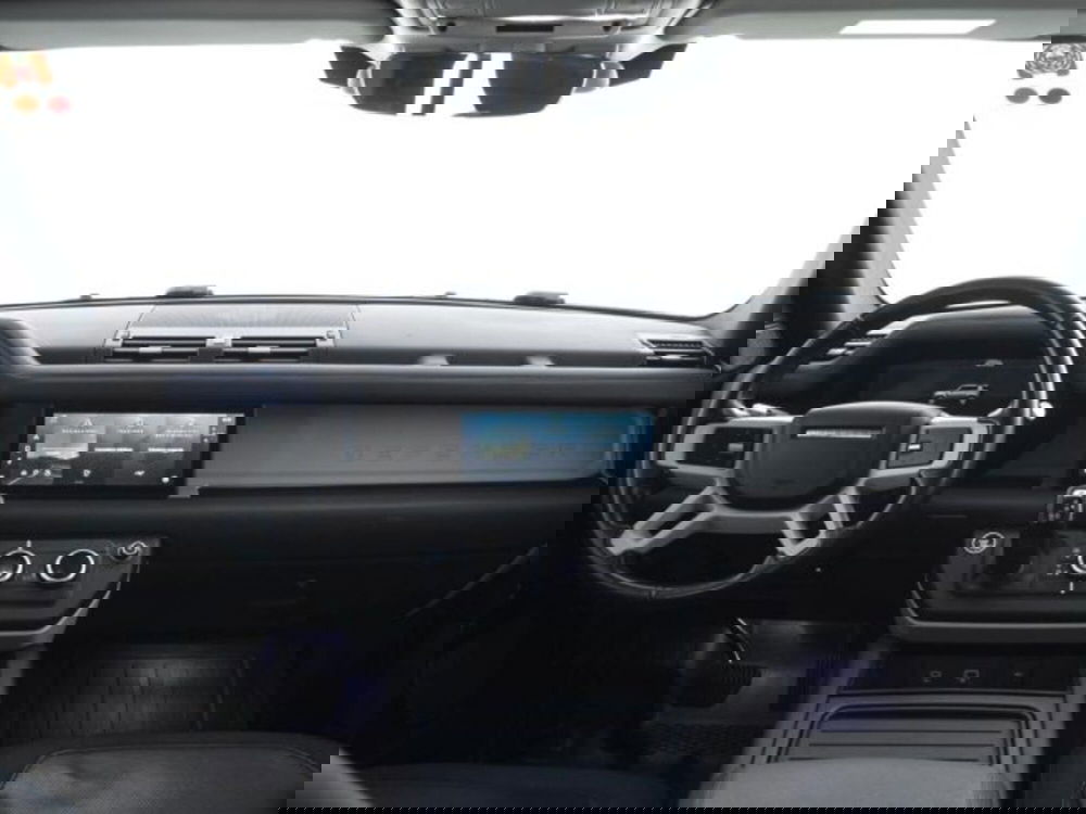 Land Rover Defender usata a Perugia (4)