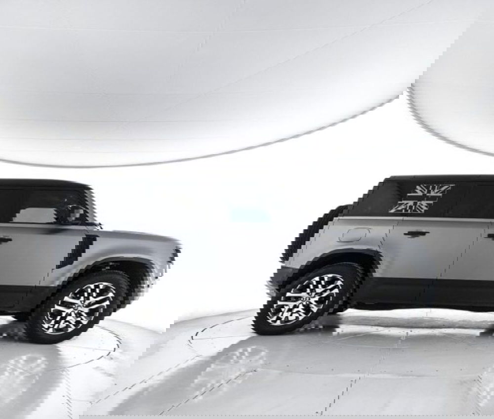 Land Rover Defender usata a Perugia (6)