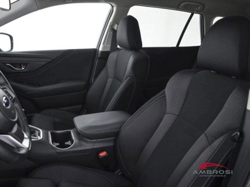 Subaru Outback usata a Perugia (9)