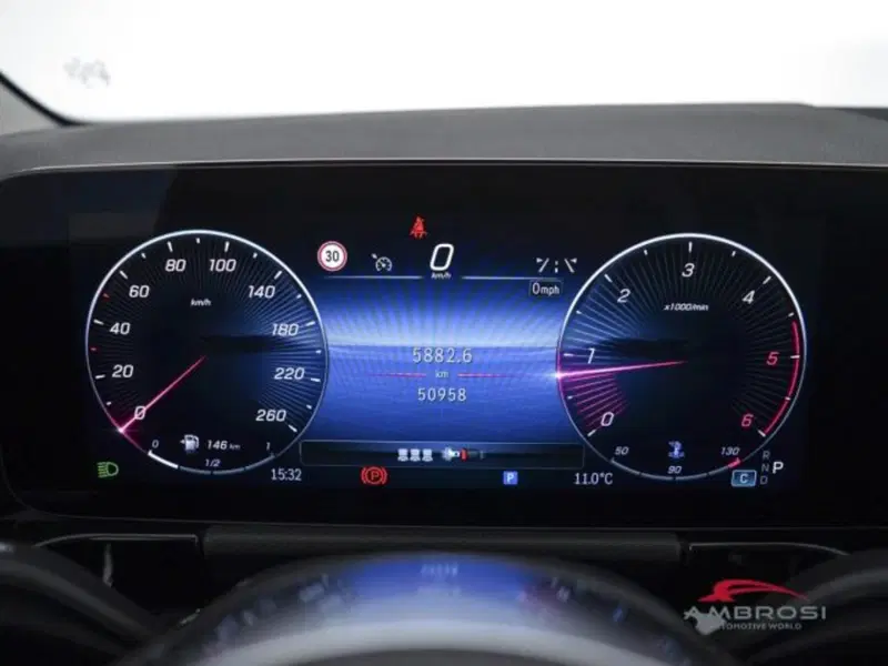 Mercedes-Benz GLA SUV usata a Perugia (13)