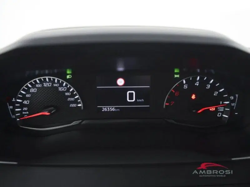 Peugeot 2008 usata a Perugia (13)