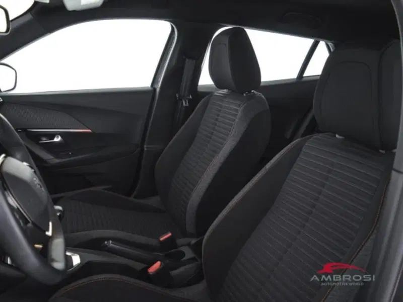 Peugeot 2008 usata a Perugia (9)