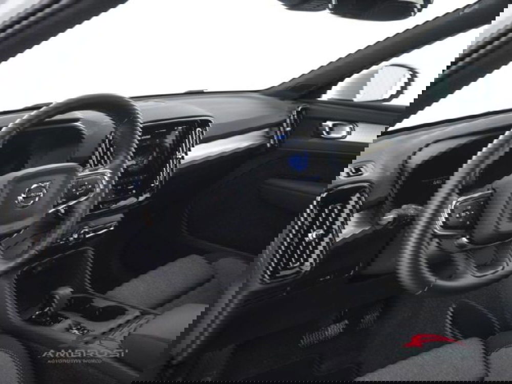 Volvo XC40 usata a Perugia (8)