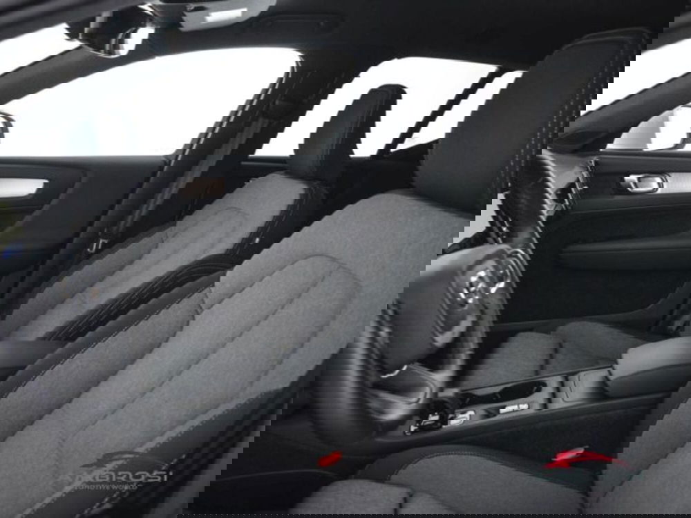 Volvo XC40 usata a Perugia (9)