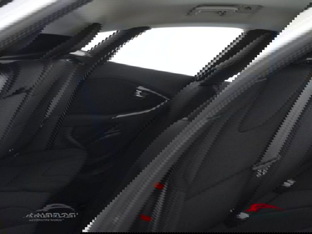 Volvo V40 Cross Country usata a Perugia (11)