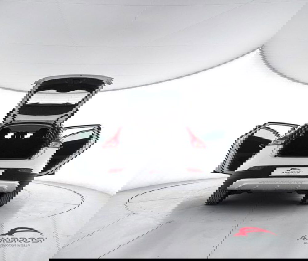 Volvo V40 Cross Country usata a Perugia (7)