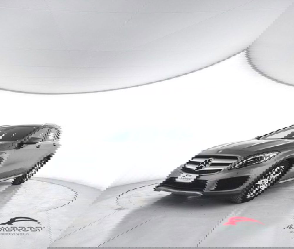 Mercedes-Benz GLA SUV usata a Perugia
