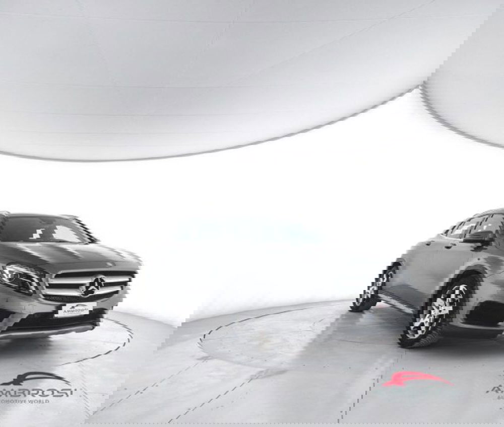 Mercedes-Benz GLA SUV usata a Perugia (2)