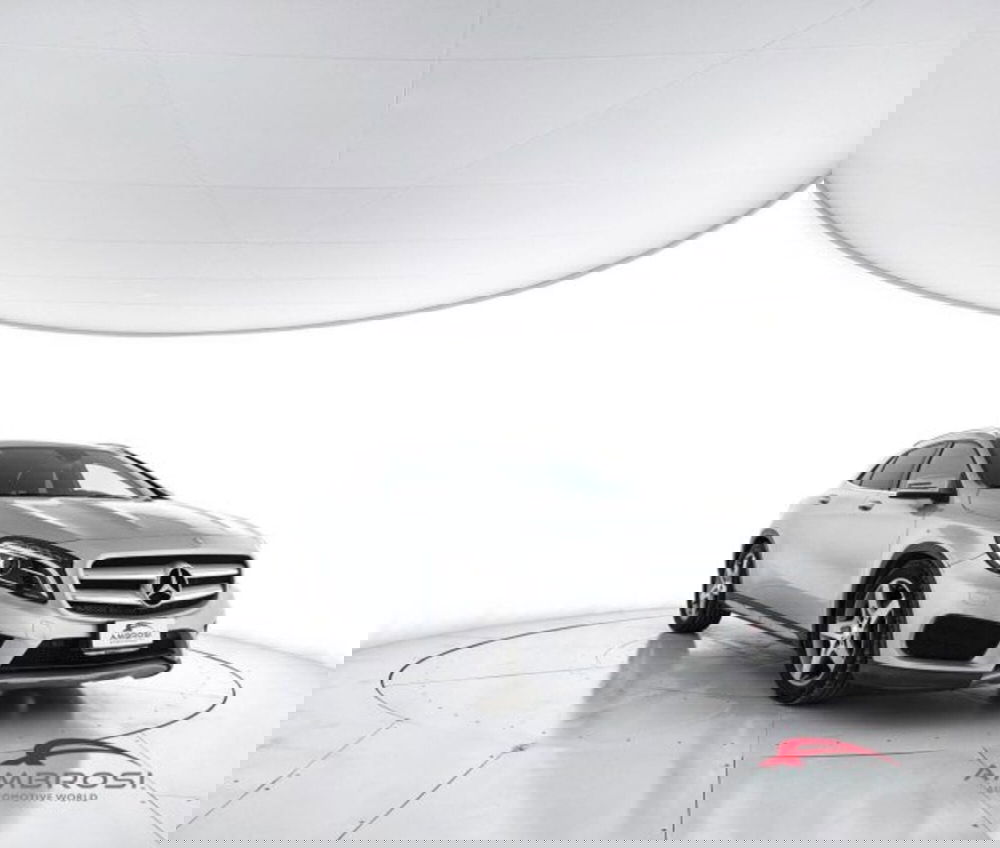 Mercedes-Benz GLA SUV usata a Perugia (2)