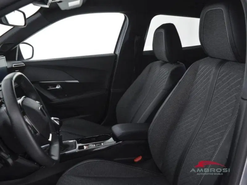 Peugeot 2008 usata a Perugia (9)