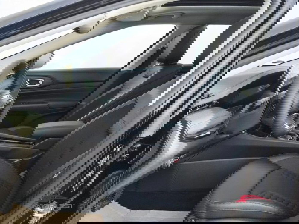 Jeep Compass nuova a Perugia (10)