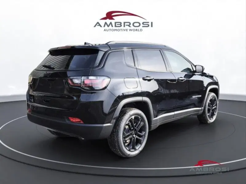 Jeep Compass nuova a Perugia (3)