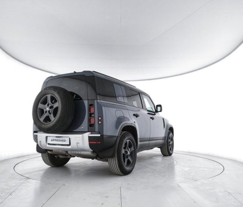 Land Rover Defender usata a Perugia (2)