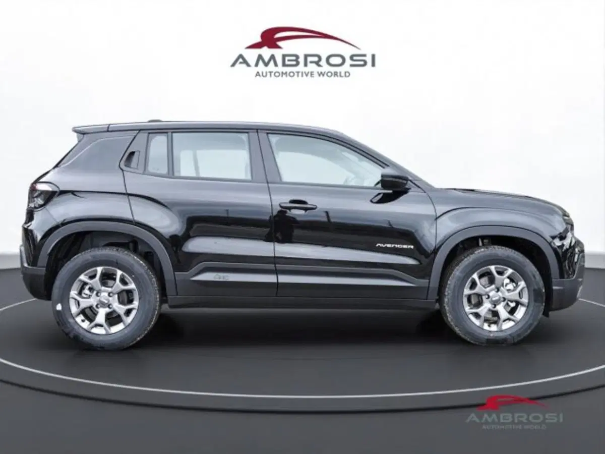 Jeep Avenger nuova a Perugia (5)