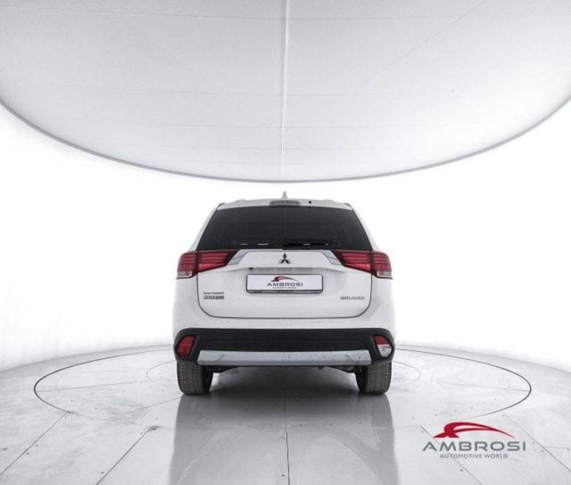 Mitsubishi Outlander usata a Perugia (6)