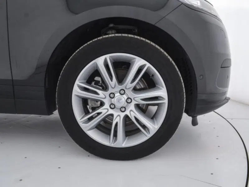 Land Rover Range Rover Velar usata a Perugia (9)