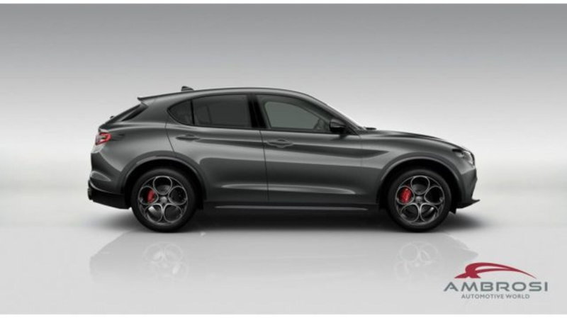 Alfa Romeo Stelvio nuova a Perugia (2)
