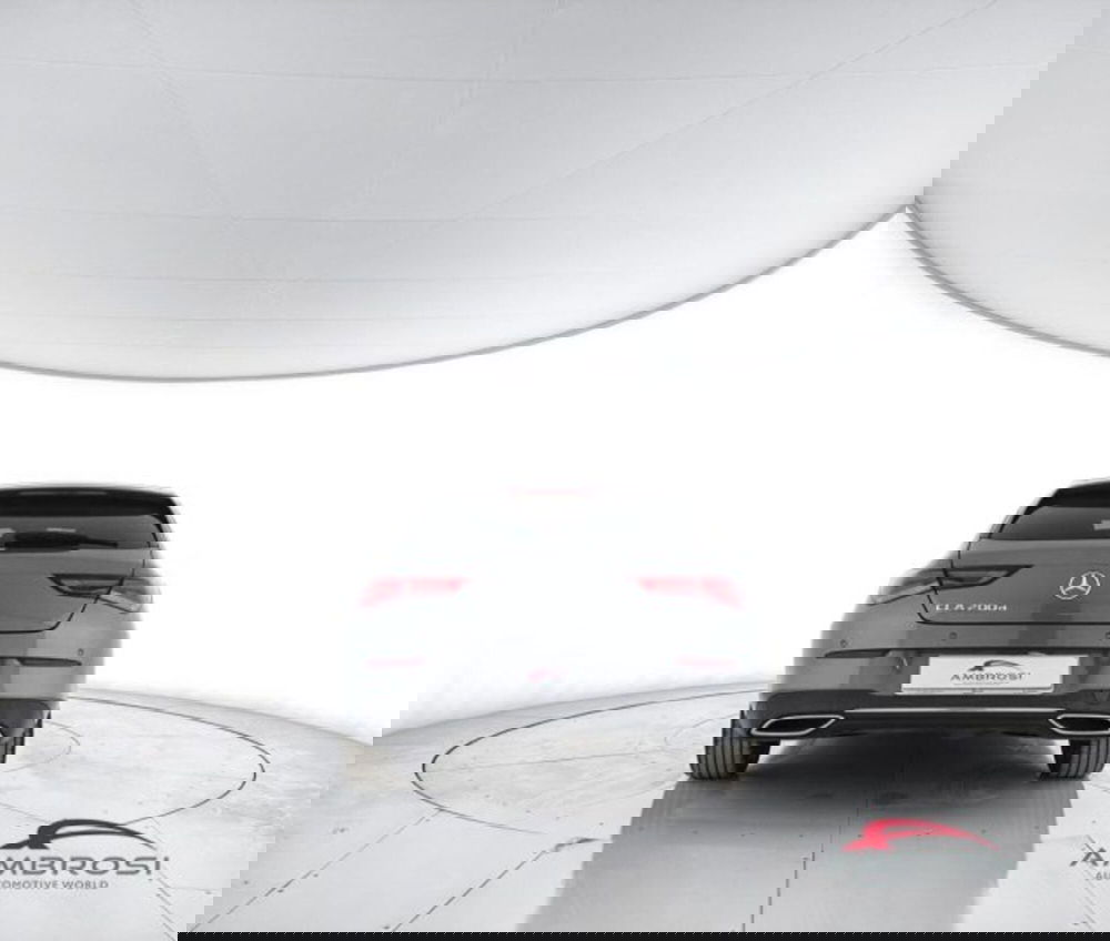 Mercedes-Benz CLA Shooting Brake usata a Perugia (6)