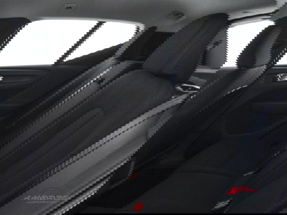 Volvo XC40 usata a Perugia (10)