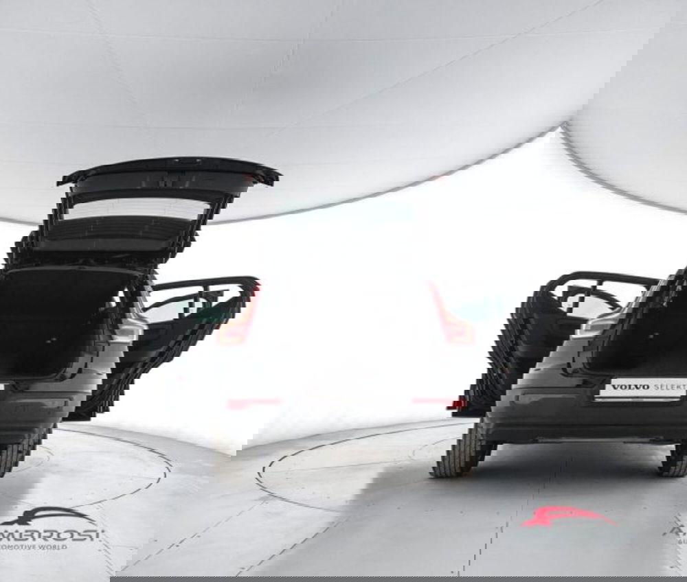 Volvo XC40 usata a Perugia (7)