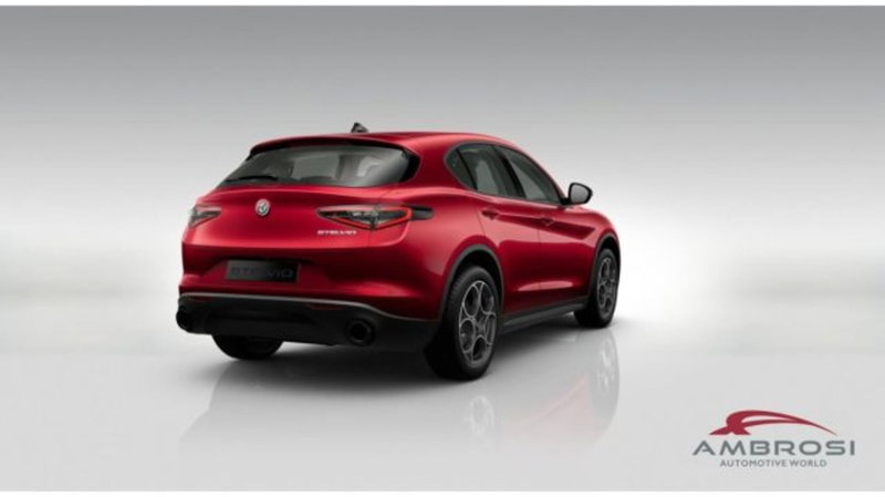 Alfa Romeo Stelvio nuova a Perugia (4)