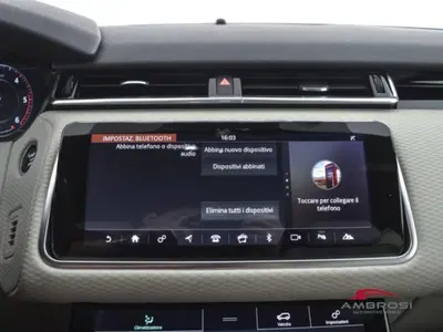 Land Rover Range Rover Velar 2.0D I4 240 CV del 2018 usata a Corciano
