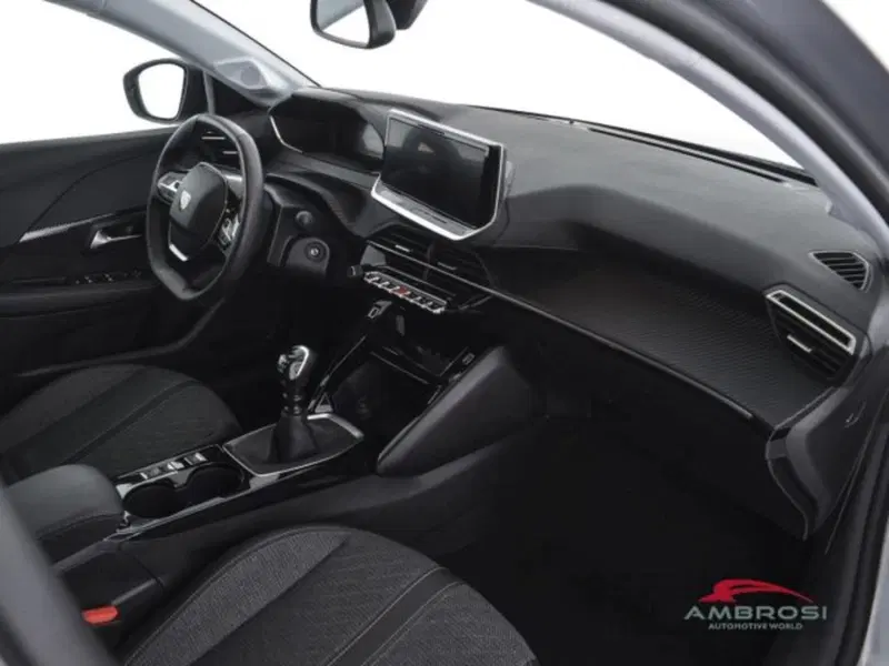 Peugeot 208 usata a Perugia (12)
