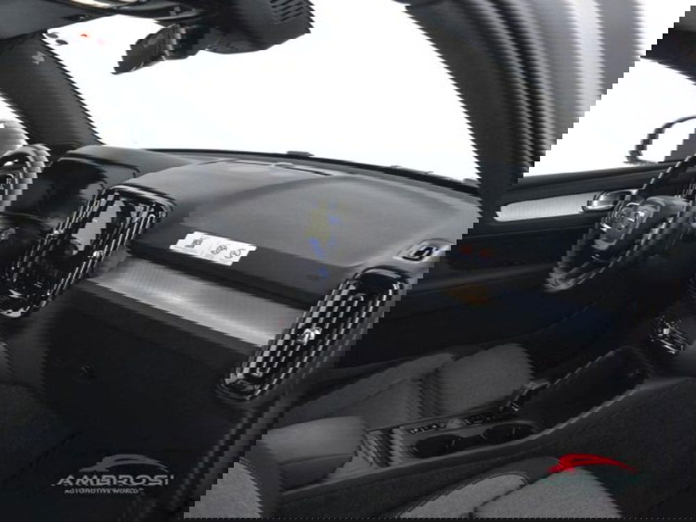 Volvo XC40 usata a Perugia (12)