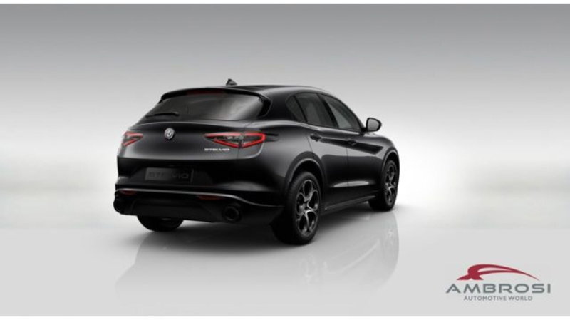 Alfa Romeo Stelvio nuova a Perugia (4)