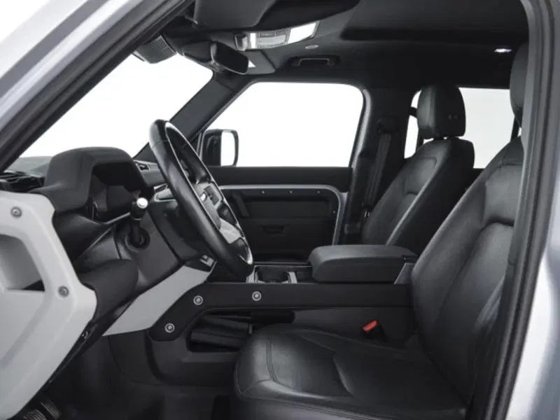 Land Rover Defender usata a Perugia (14)