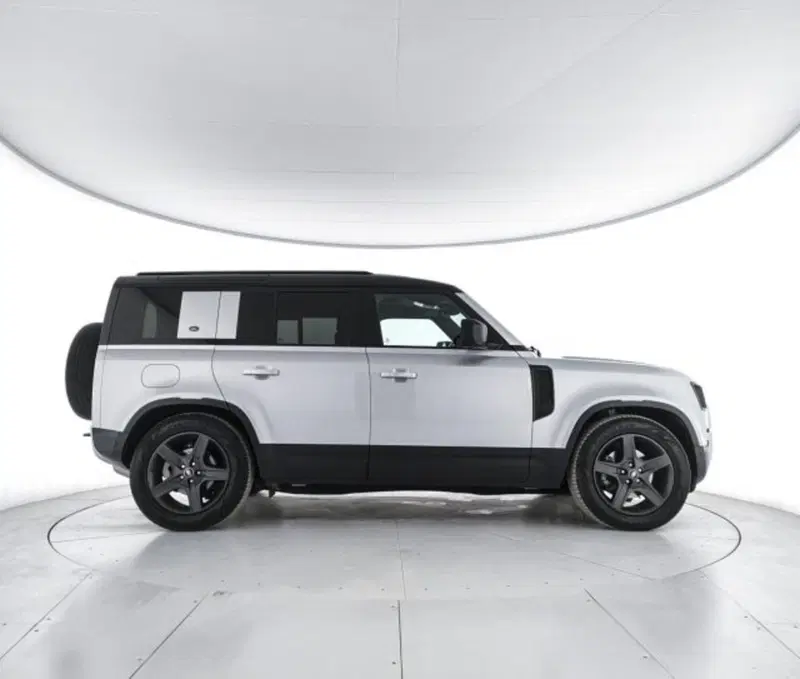 Land Rover Defender usata a Perugia (6)