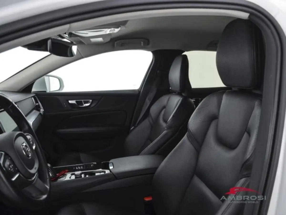 Volvo V60 usata a Perugia (9)