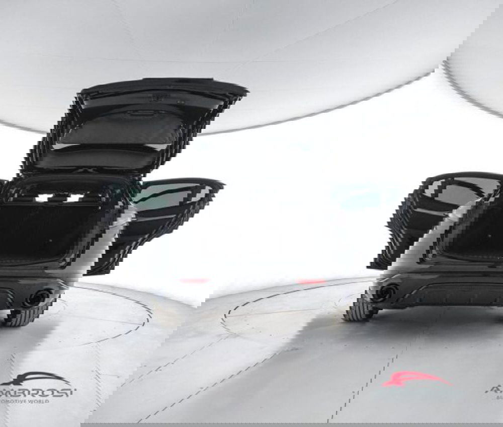 Alfa Romeo Stelvio usata a Perugia (7)