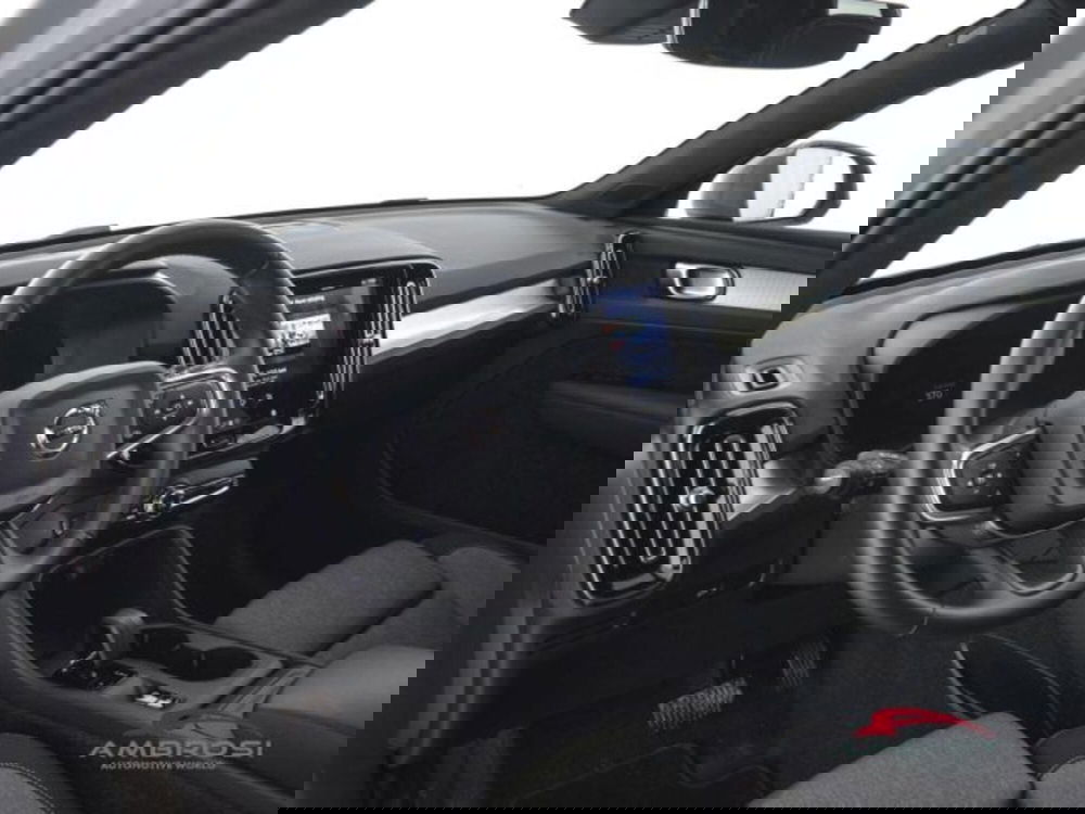 Volvo XC40 usata a Perugia (8)