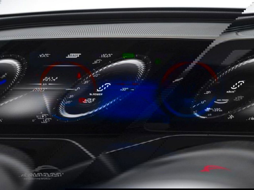 Mercedes-Benz EQC usata a Perugia (13)