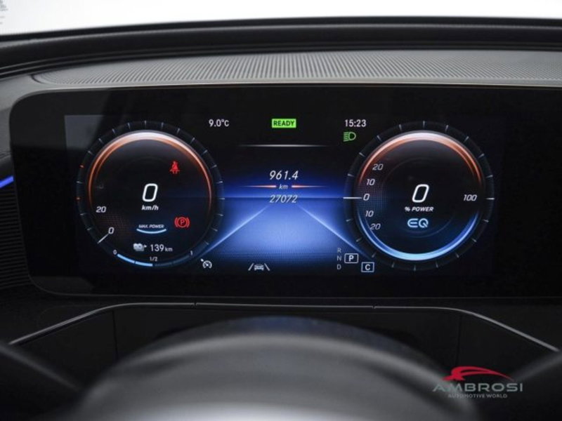 Mercedes-Benz EQC usata a Perugia (13)