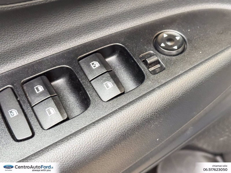 Hyundai i20 usata a Roma (18)