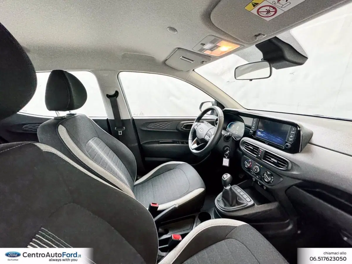 Hyundai i10 usata a Roma (6)