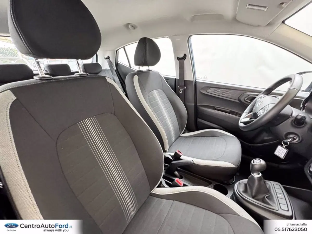 Hyundai i10 usata a Roma (7)