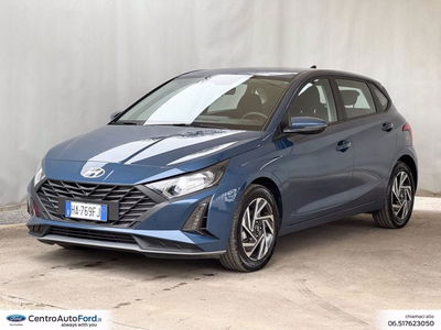 Hyundai i20 1.2 mpi Connectline 79cv mt del 2025 usata a Albano Laziale
