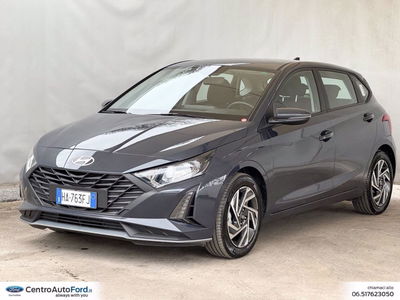 Hyundai i20 1.2 mpi Connectline 79cv mt del 2025 usata a Albano Laziale