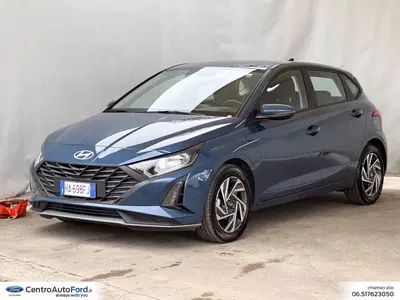 Hyundai i20 1.2 mpi Connectline 79cv mt del 2025 usata a Albano Laziale