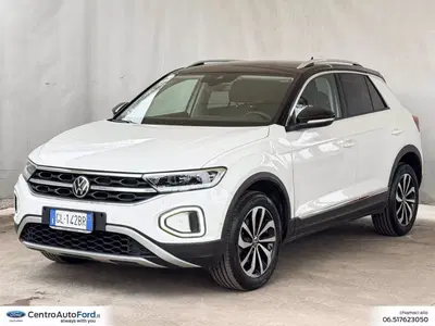 Volkswagen T-Roc 2.0 tdi Style 115cv del 2022 usata a Albano Laziale