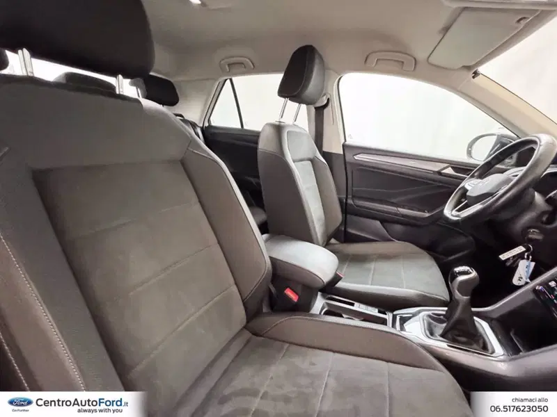 Volkswagen T-Roc usata a Roma (7)