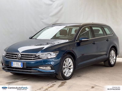 Volkswagen Passat Variant 2.0 TDI Business BlueMotion Tech. del 2023 usata a Albano Laziale