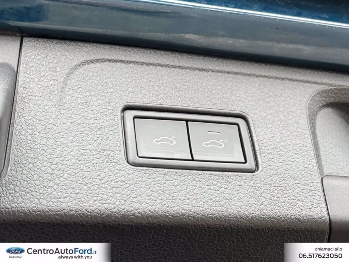 Volkswagen Passat Variant usata a Roma (12)