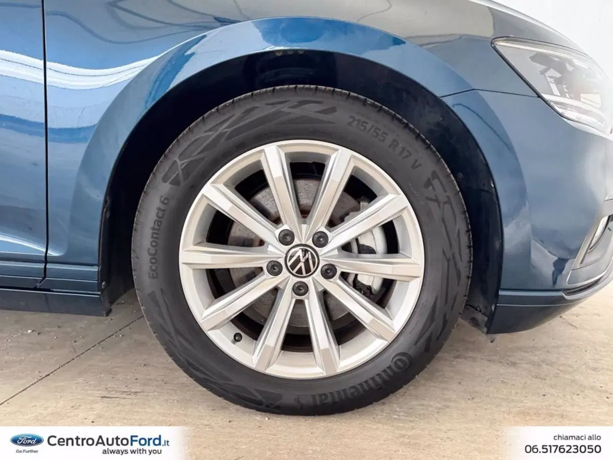 Volkswagen Passat Variant usata a Roma (15)